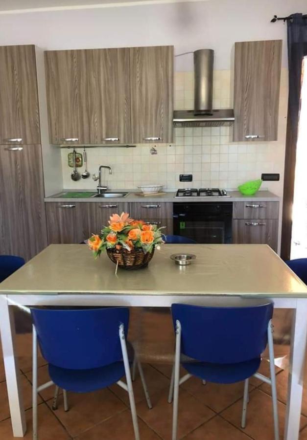 Appartamento In Villa Splendente กัสเตลลัมมาเร เดล โกลโฟ ภายนอก รูปภาพ