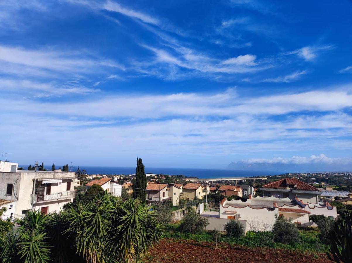 Appartamento In Villa Splendente กัสเตลลัมมาเร เดล โกลโฟ ภายนอก รูปภาพ