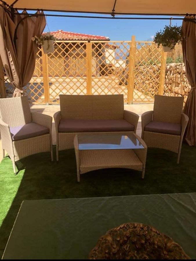 Appartamento In Villa Splendente กัสเตลลัมมาเร เดล โกลโฟ ภายนอก รูปภาพ
